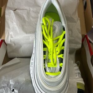 Nike Air Max 97 in White/black/lime green